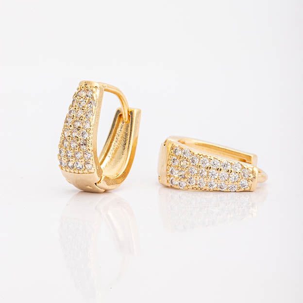 Argola Cravejada de Zirconia Dourado P