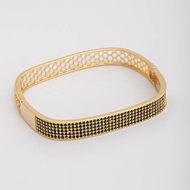 Bracelete Quadrado Zirconia Dourado